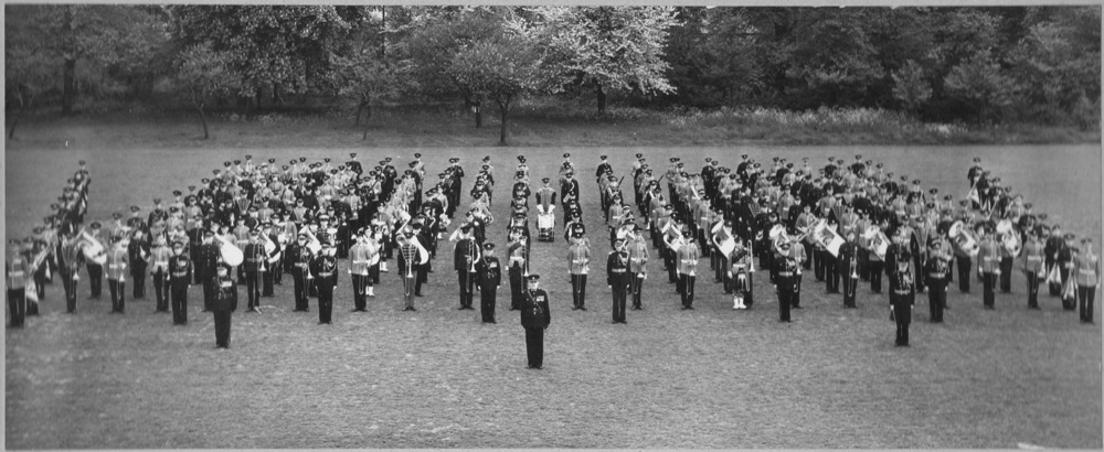 Band on lawn